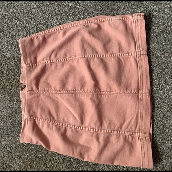 Free People Dresses & Skirts - Free People Pink mini skirt